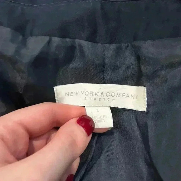 New York & Company Stretch Navy Single Breasted Two Button Blazer Corp Size 2 - Picture 6 of 6